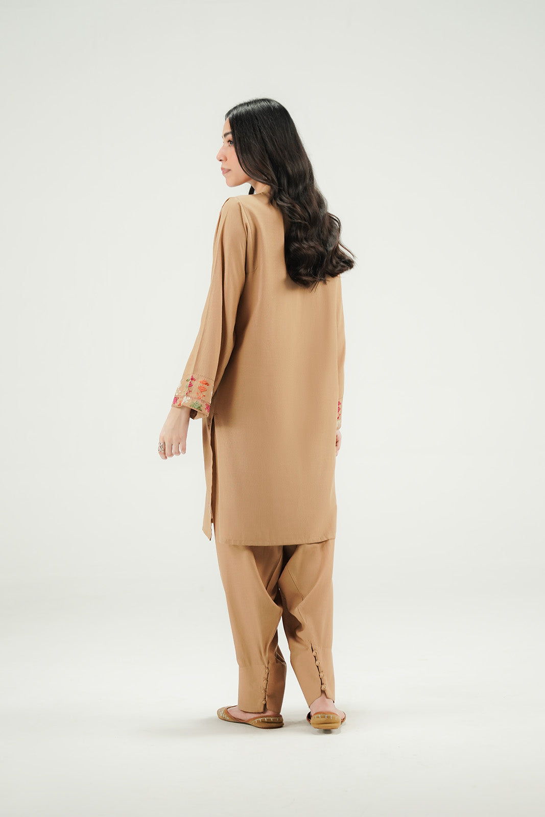 2 Piece Lawn karandi Embroidered Suit (CP0593)