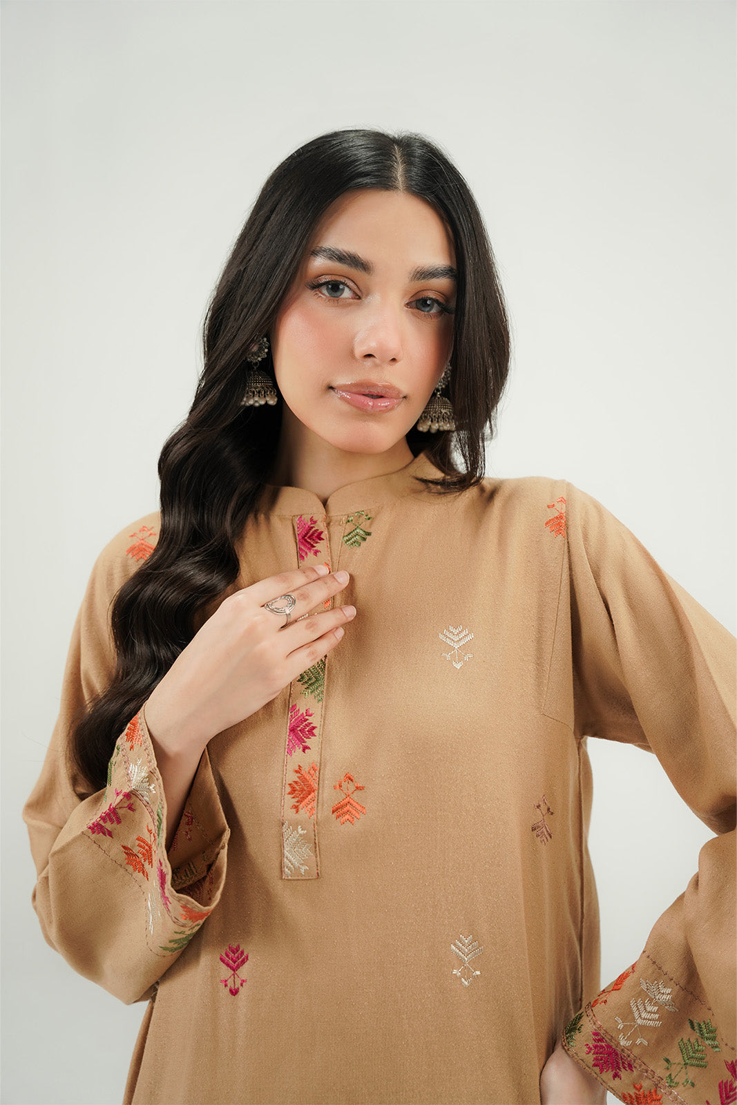 2 Piece Lawn karandi Embroidered Suit (CP0593)