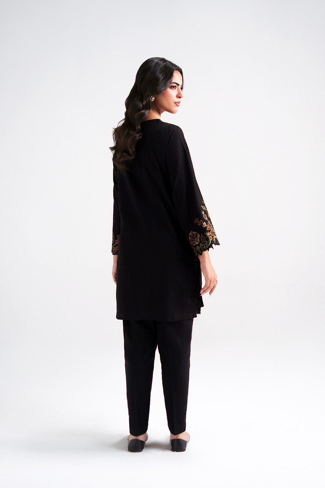 2 Piece Slub Khaddar Embroidered Suit (CP0597)