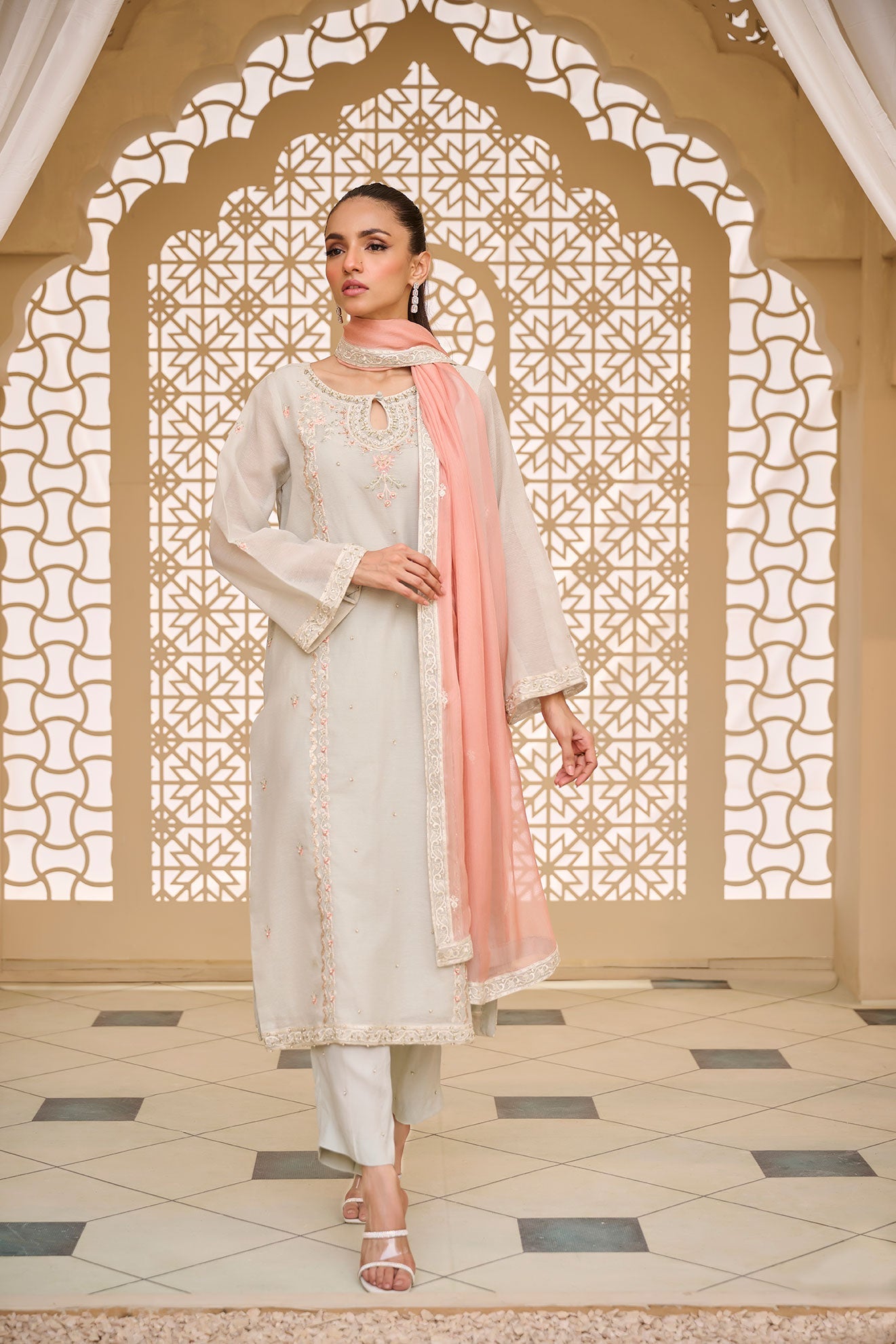 Zeba Kalidar - Peshwas