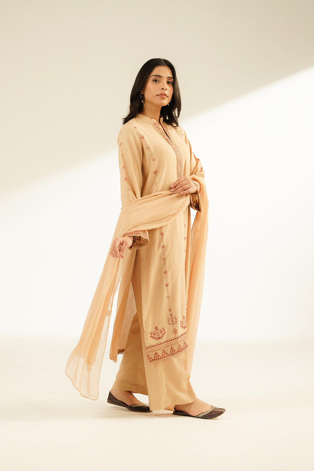 3 Piece Lawn Karandi Embroidered Suit (CS0406)