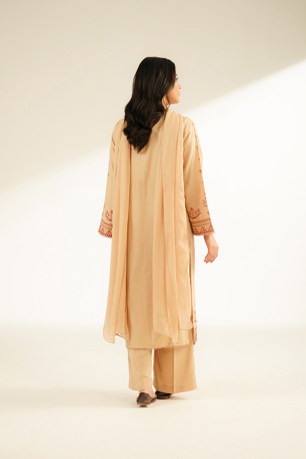 3 Piece Lawn Karandi Embroidered Suit (CS0406)