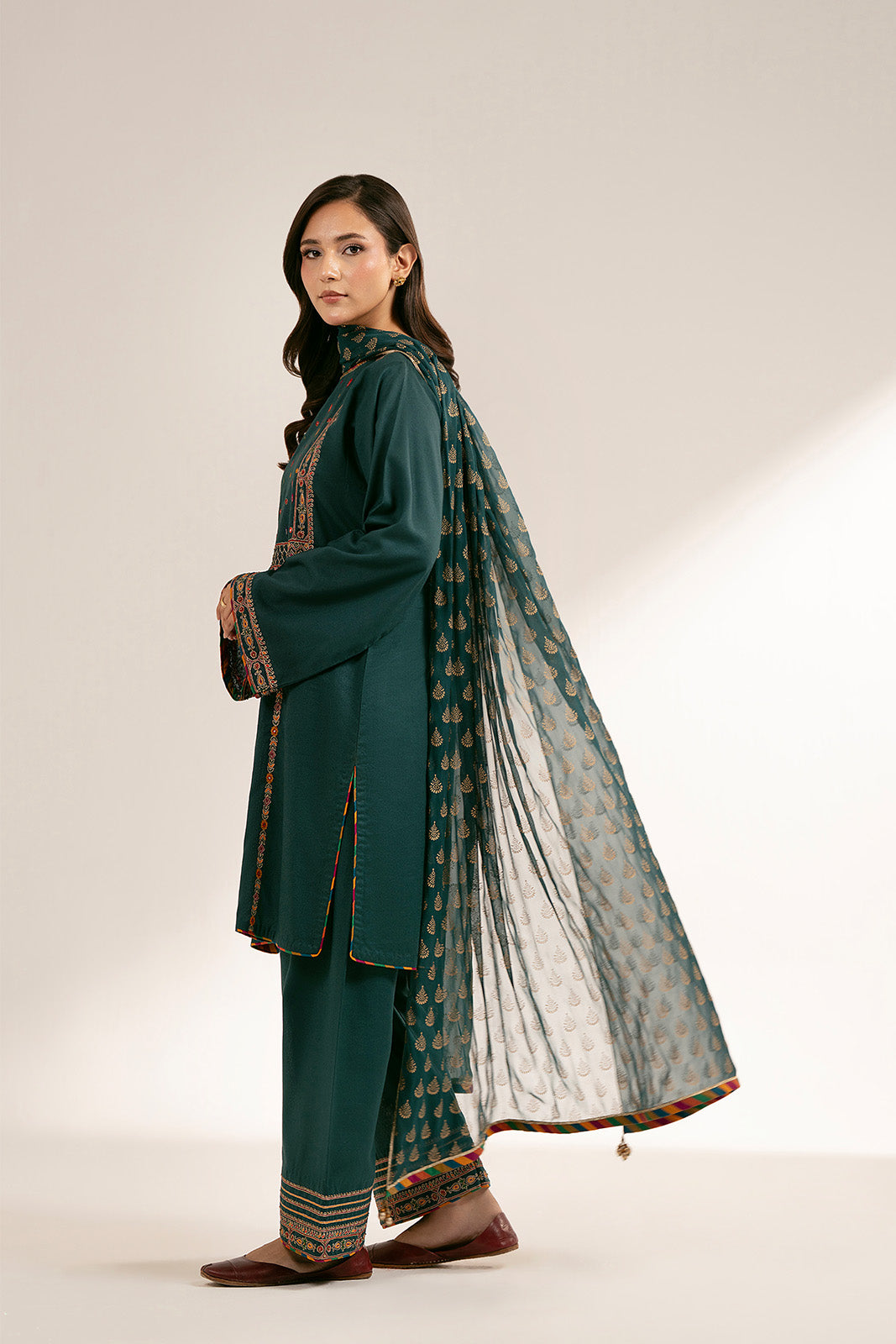 3 Piece Lawn Karandi Embroidered Suit (CS0419)