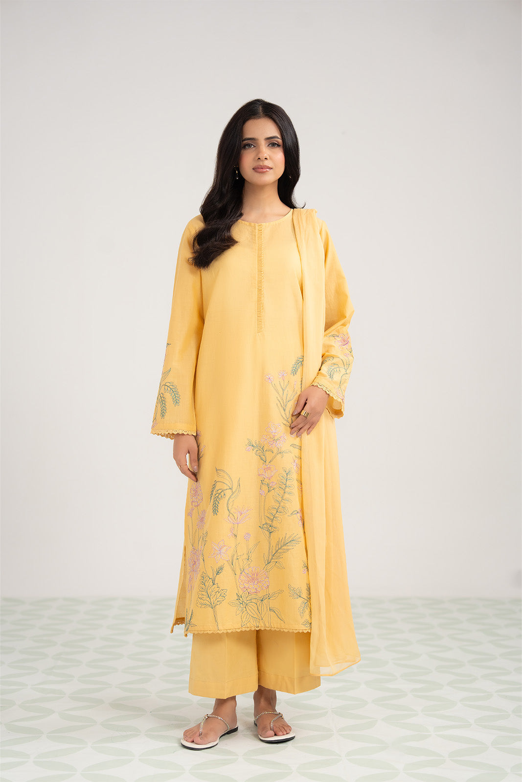 3 Piece Lawn Embroidered Suit (CS0428)