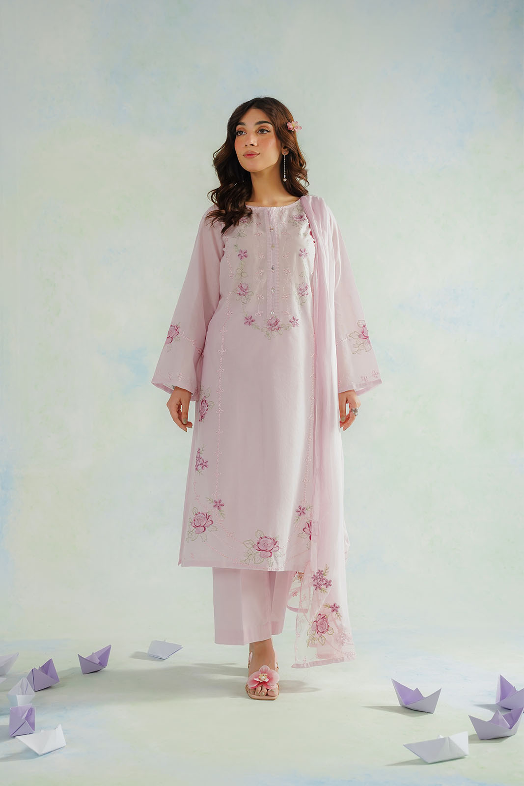 3 Piece Lawn Embroidered Suit (CS0580)