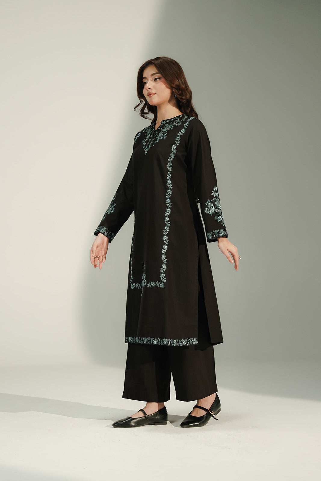 2 Piece Slub Khaddar Embroidered Suit (CS0672)