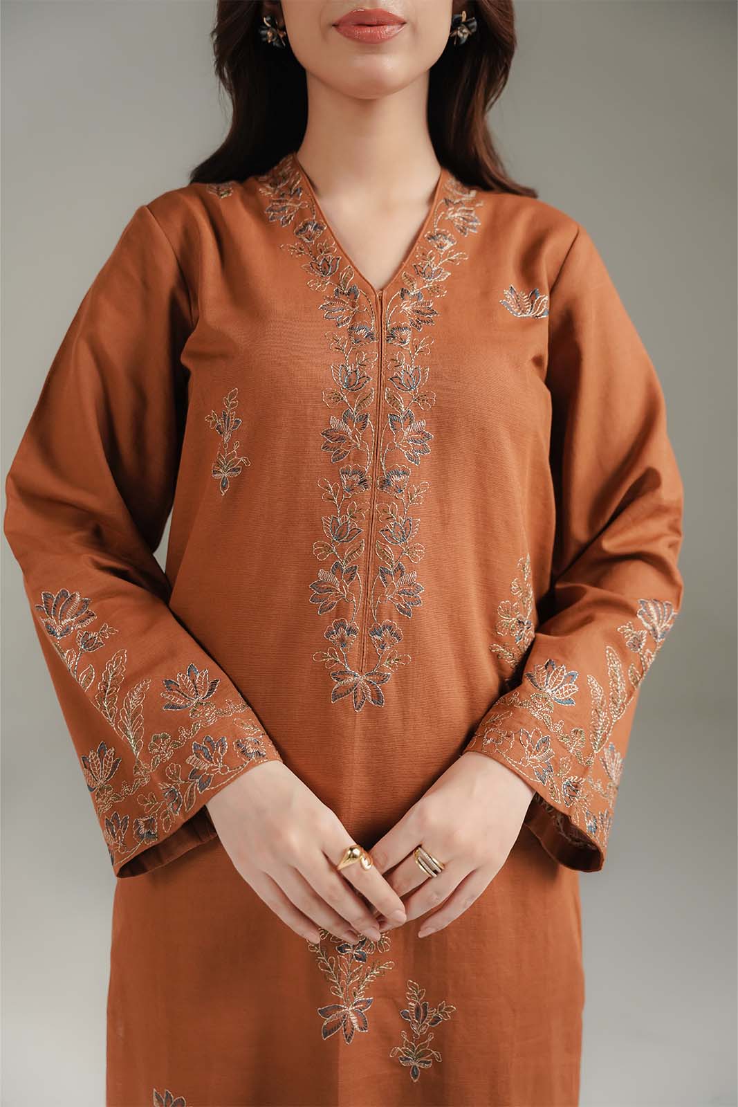 2 Piece Slub Khaddar Embroidered Suit (CS0681)