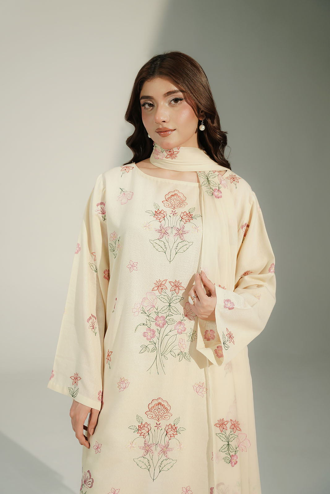 3 Piece Lawn Karandi Embroidered Suit (CS0694)