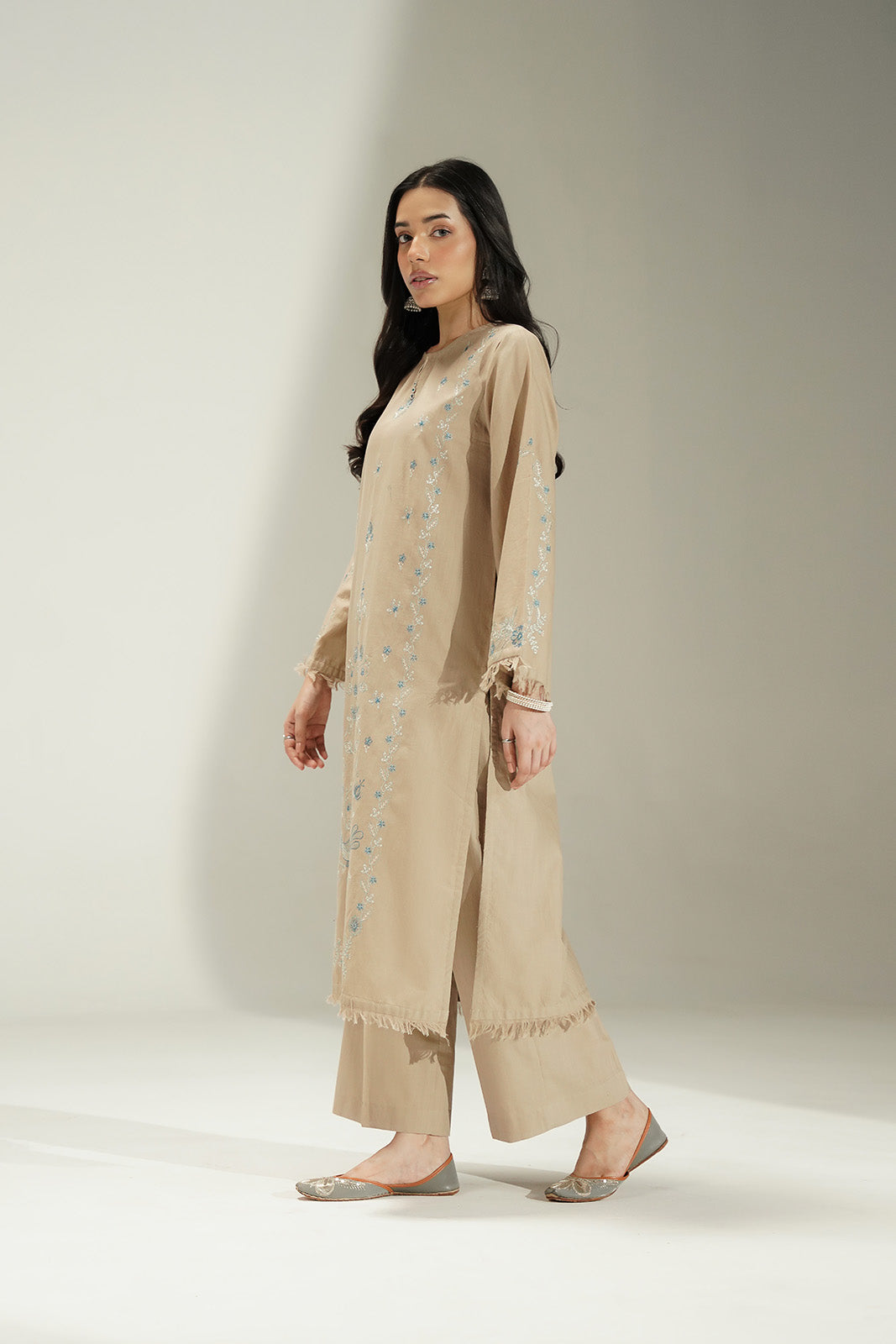 2 Piece Slub Khaddar Embroidered Suit (CS0708)