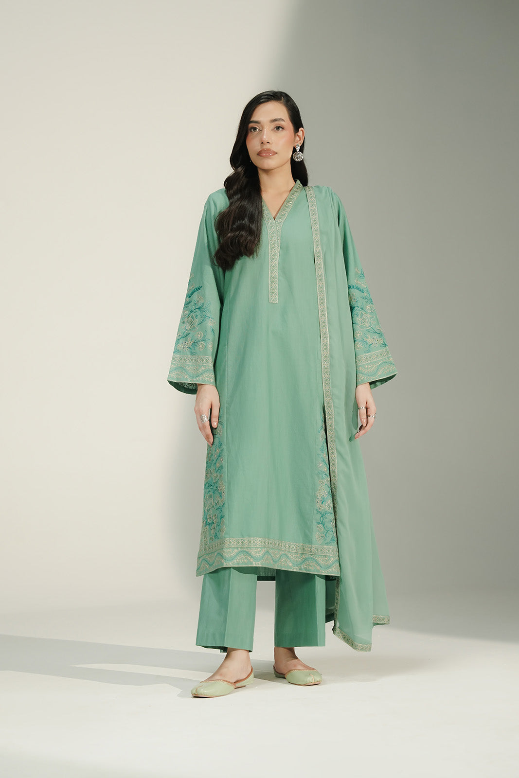 3 Piece Slub Khaddar Embroidered Suit (CS0727)