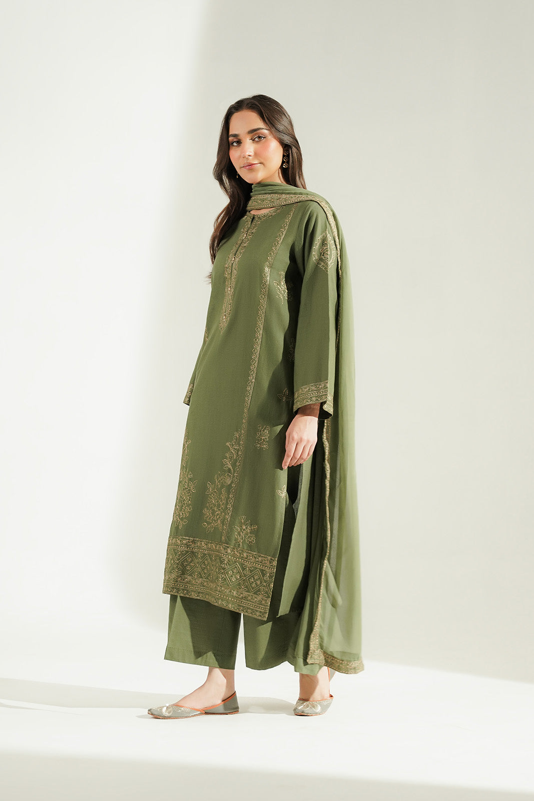 3 Piece Slub Khaddar Embroidered Suit (CS0773)