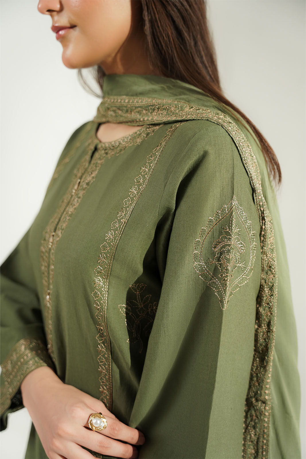 3 Piece Slub Khaddar Embroidered Suit (CS0773)