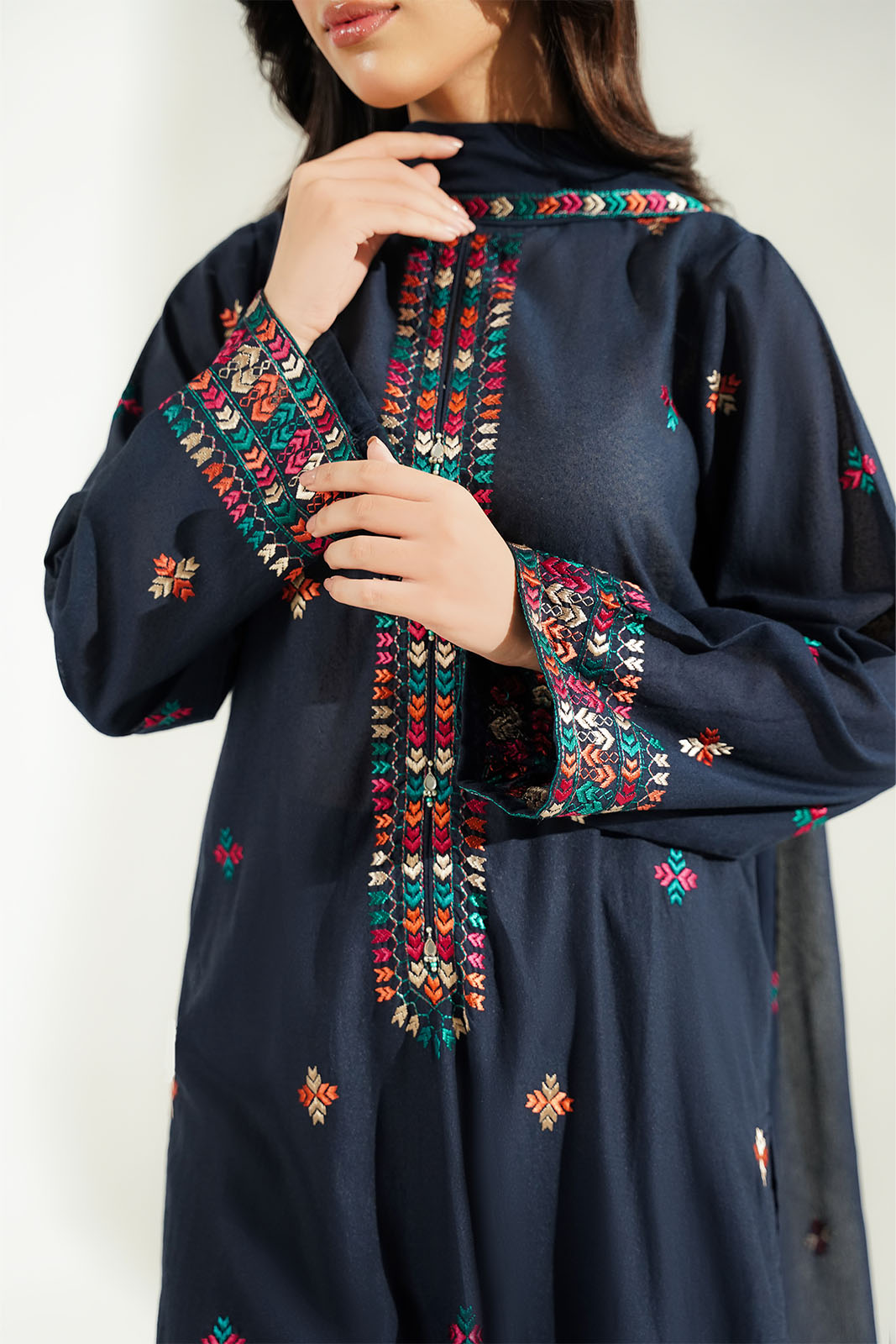 3 Piece Lawn Karandi Embroidered Suit (CS0788)