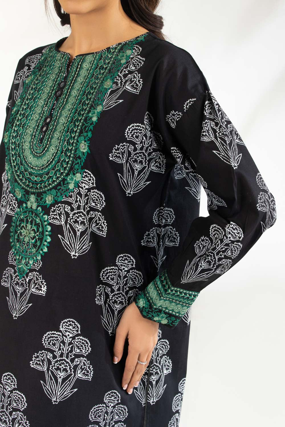 Cambric Block Printed Co-Ord Set With Embroidered