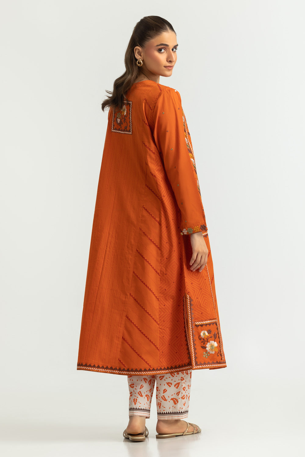 Cambric Embroidered Co-Ord Set With Block Print