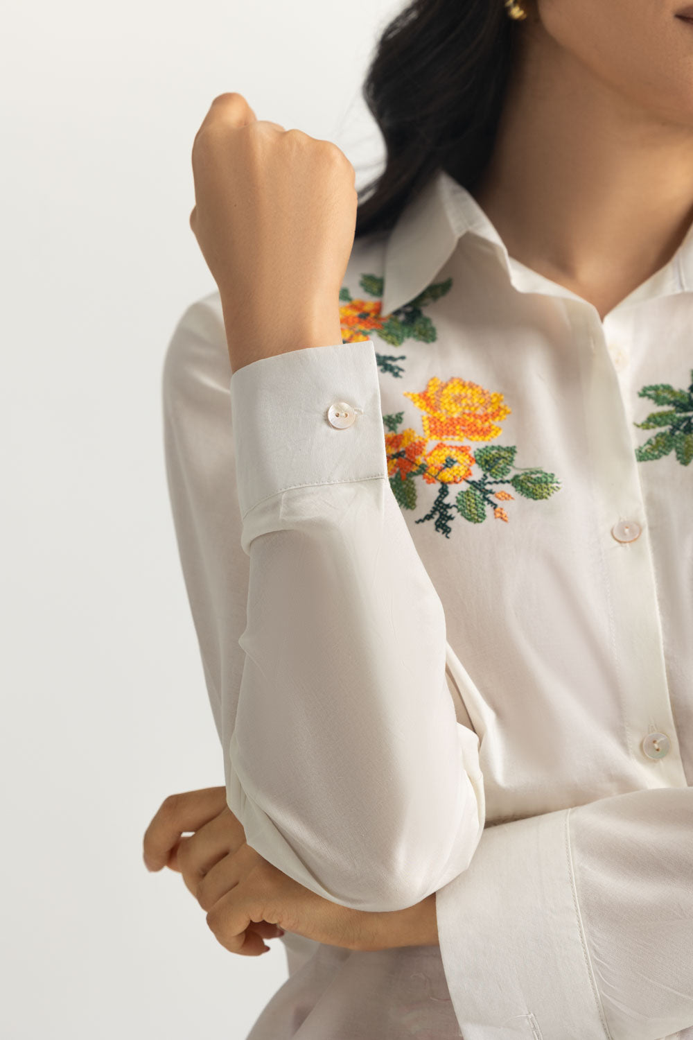 Cambric Embroidered Shirt And Printed Tulip Shalwar