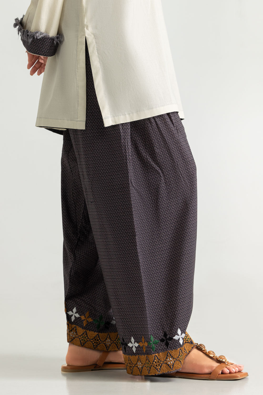 Cambric Printed Co-Ord Set With Embroidered