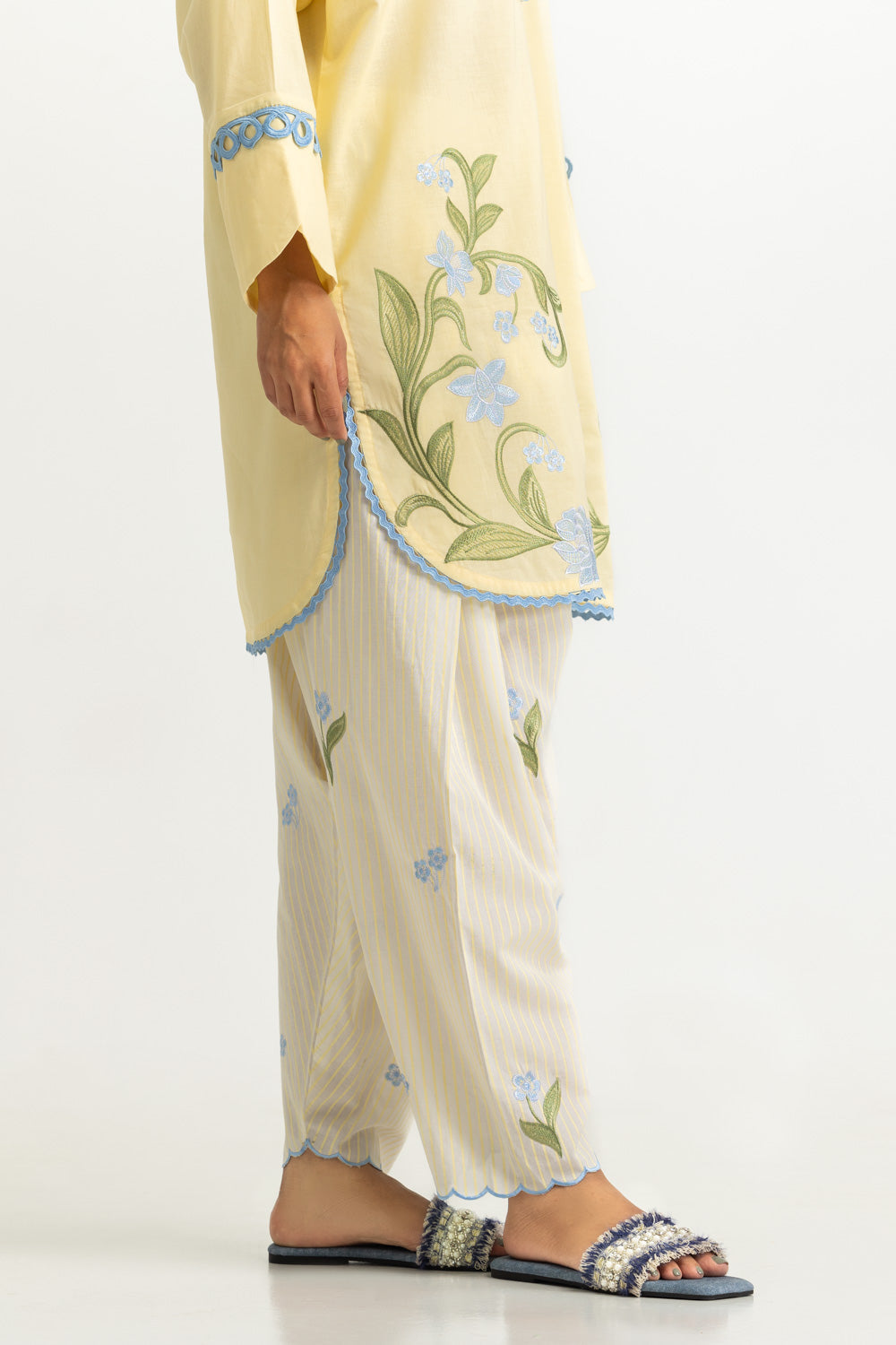 Cambric Printed Co-Ord Set With Embroidered - W-AP-26-483893