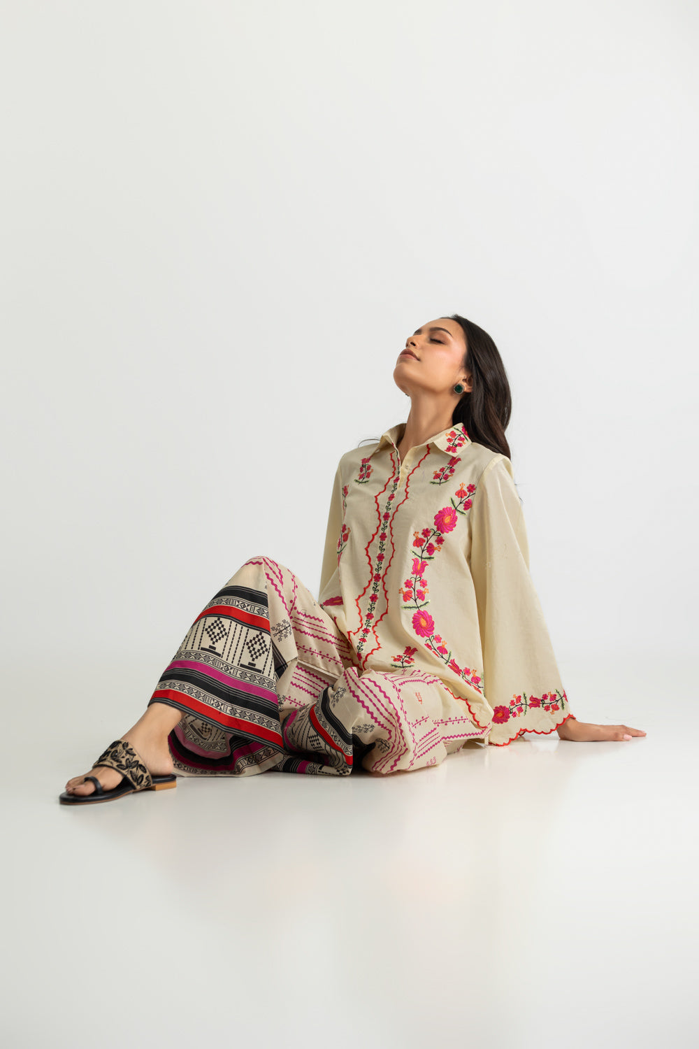 Cambric Printed Co-Ord Set With Embroidered