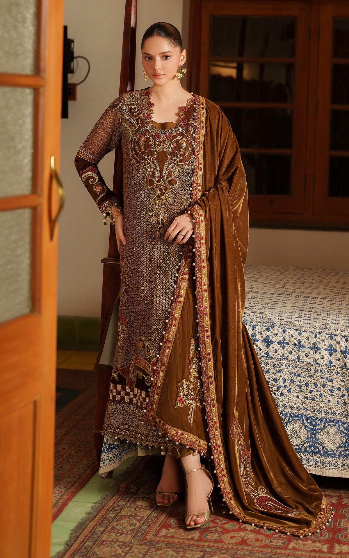 Cedar LWC25-08 | 3pcs Embroidered Stitched Suit