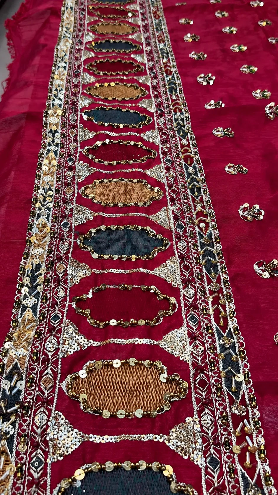 Mina Kashif – Saama Style
