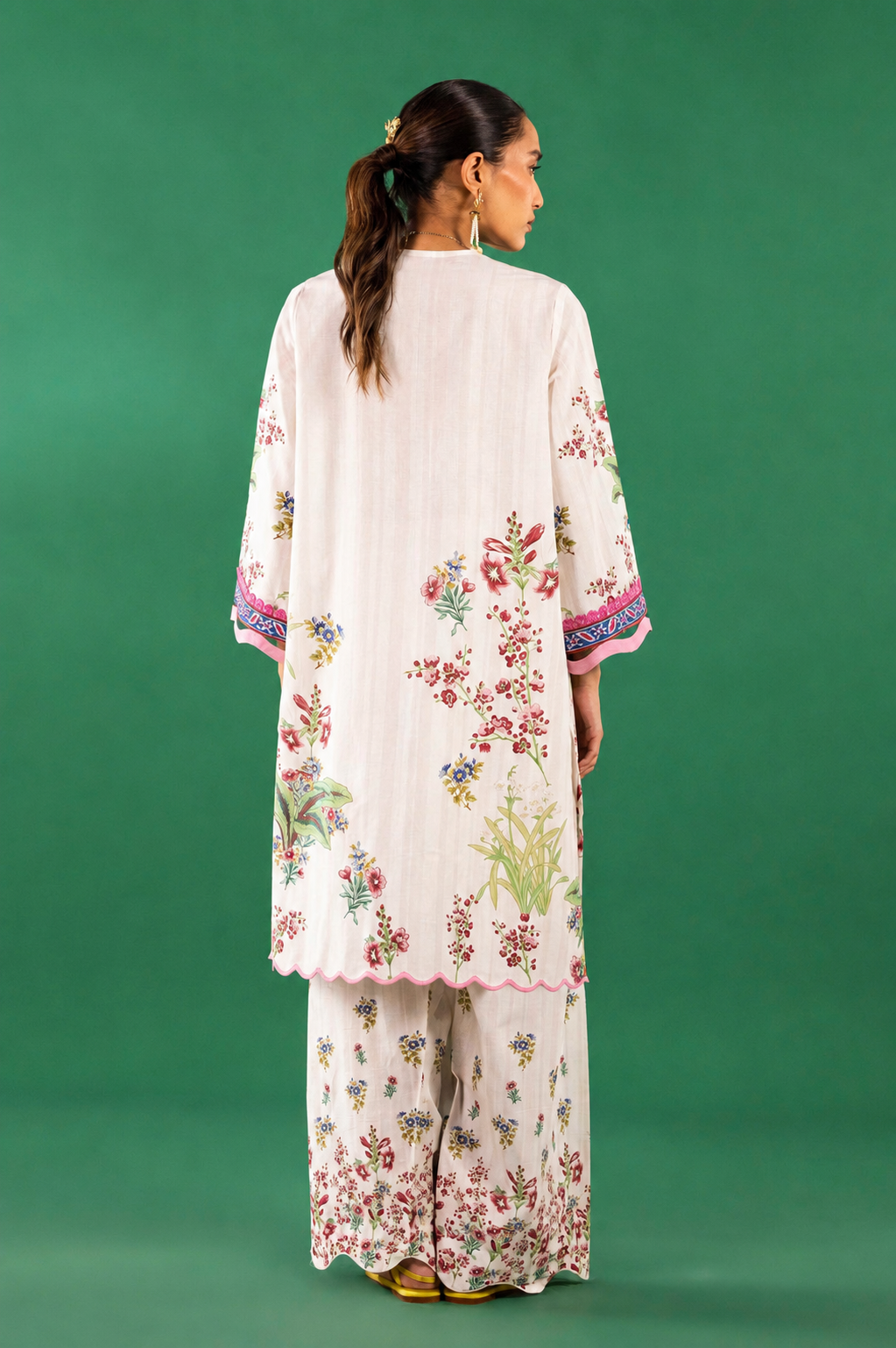 Unstitched 2 Piece Lawn Suit