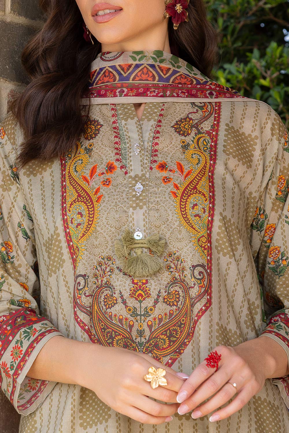 3 Piece Printed Lawn Suit With Chiffon Dupatta