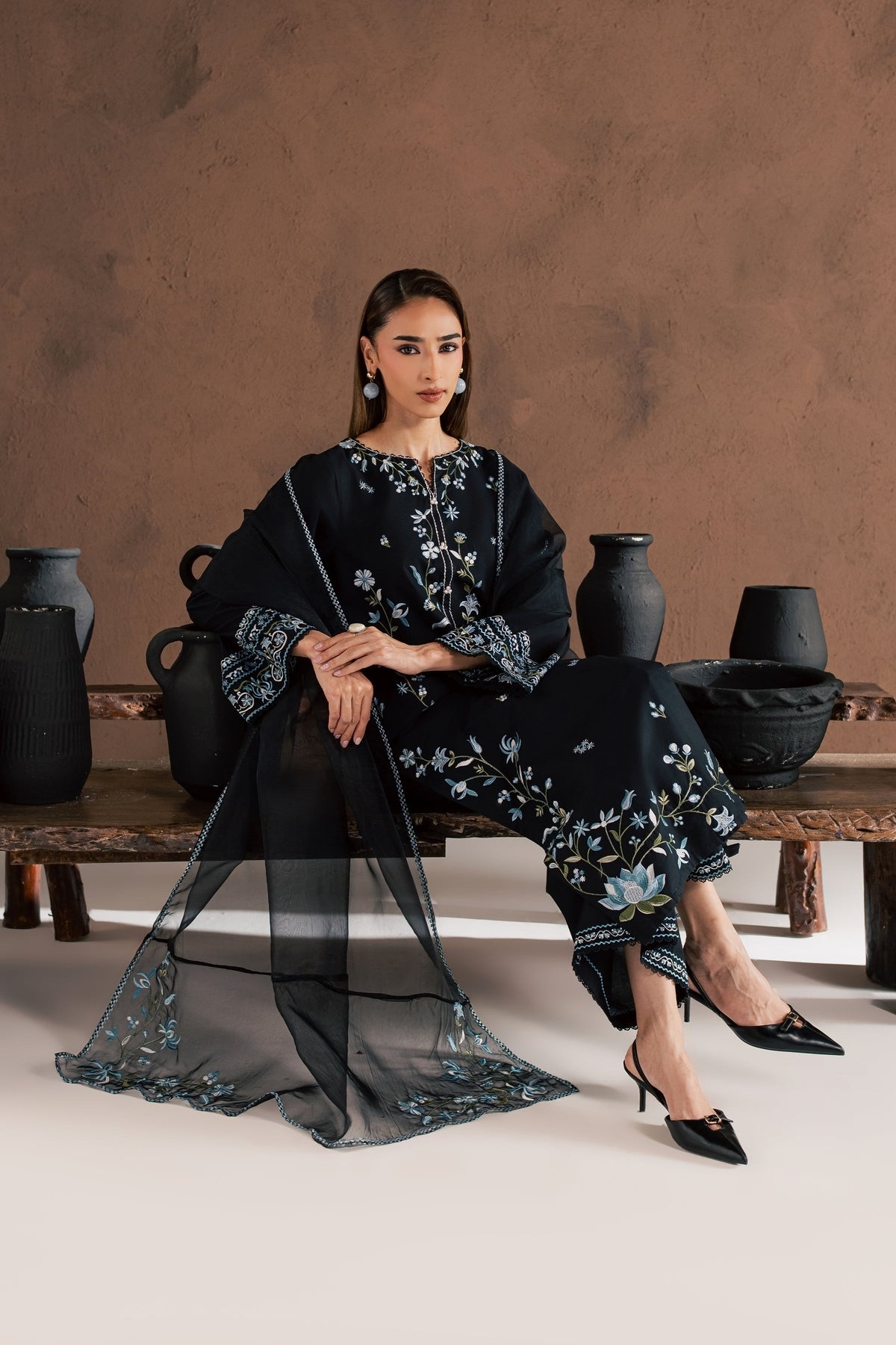 Chloe 3Pc - Embroidered Cambric Pret