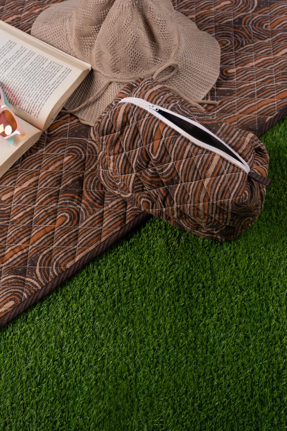 Cobblestone Quilted Pouch