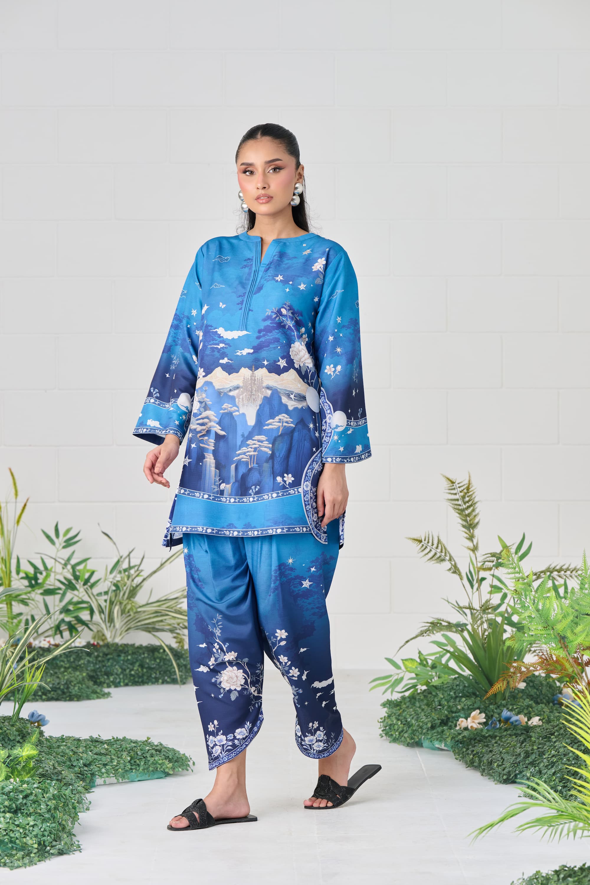 Monday Blues 2-Piece