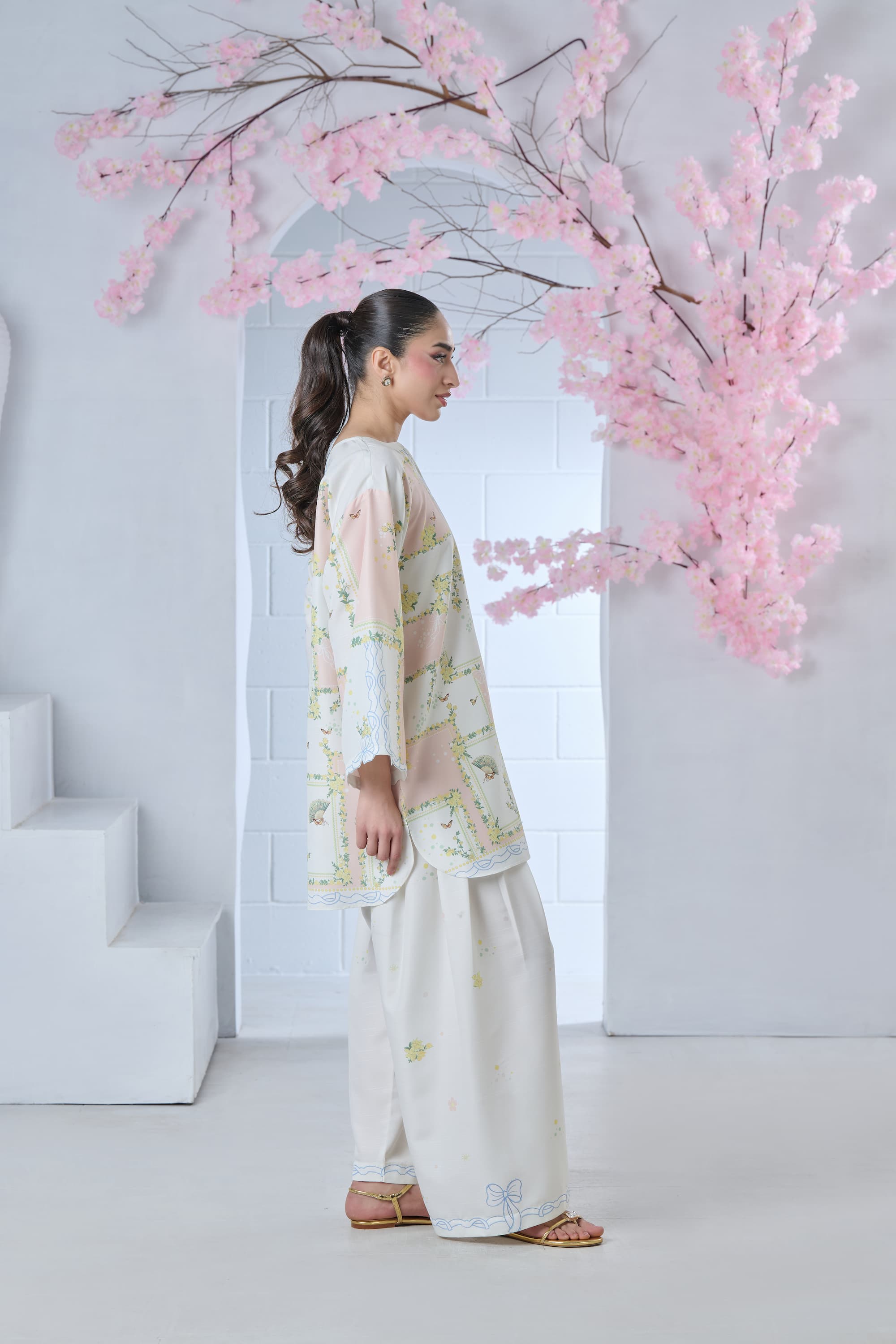 Floral Maze 2-Piece