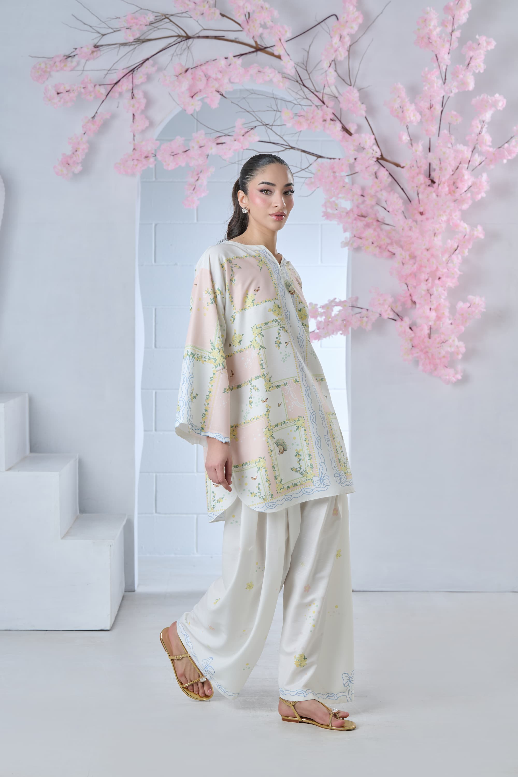 Floral Maze 2-Piece
