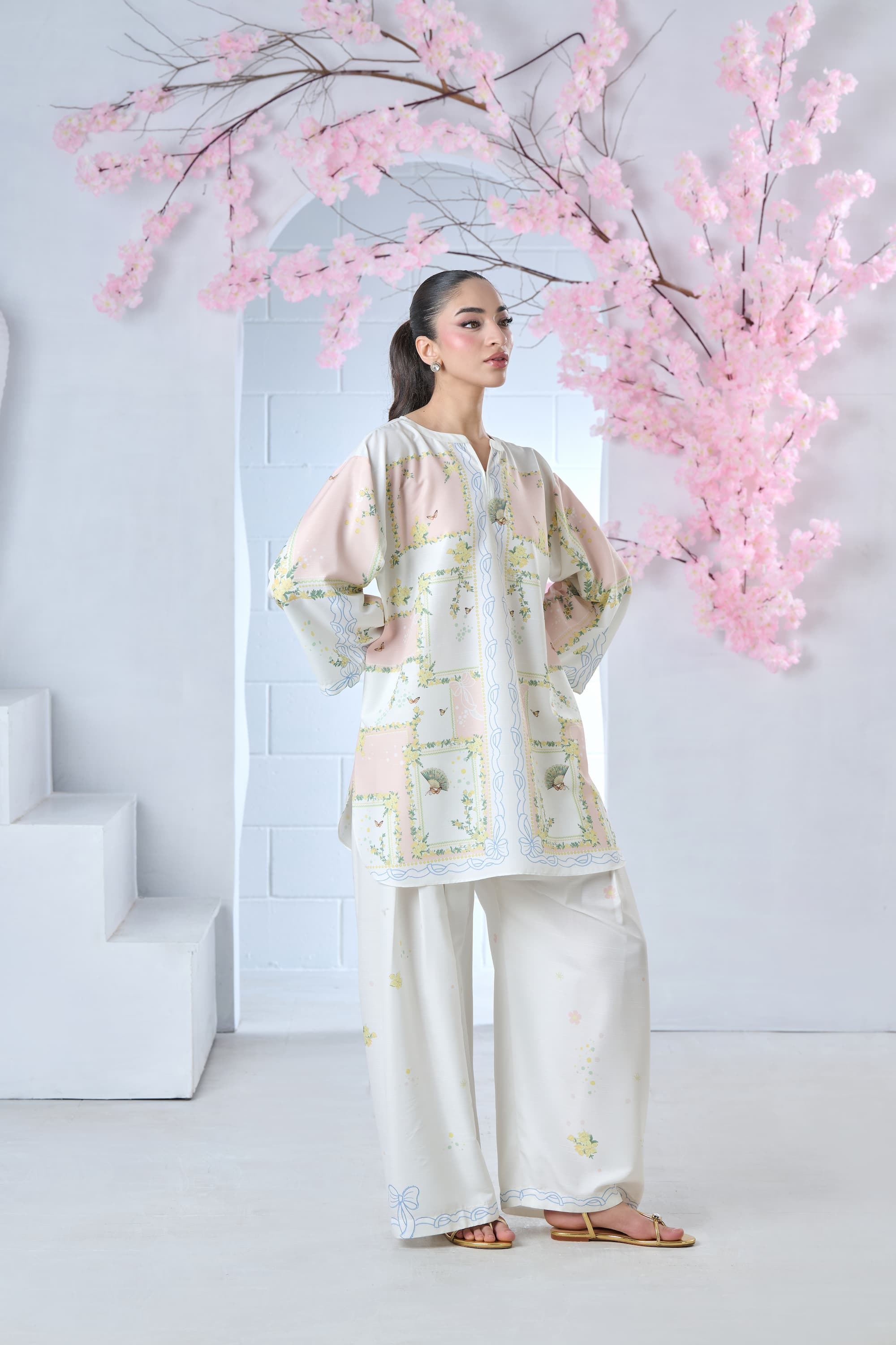 Floral Maze 2-Piece