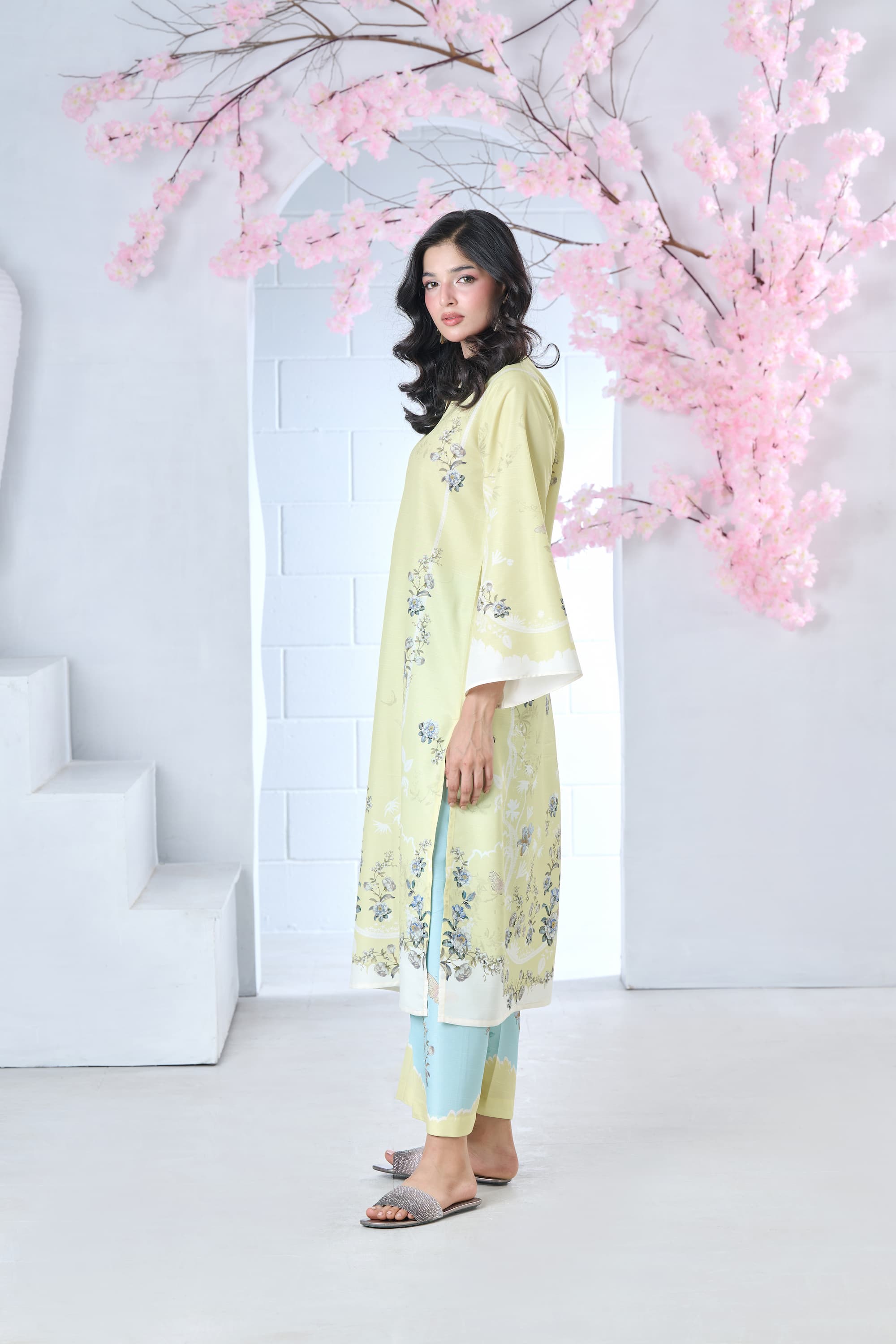 Butter Bloom 2-Piece