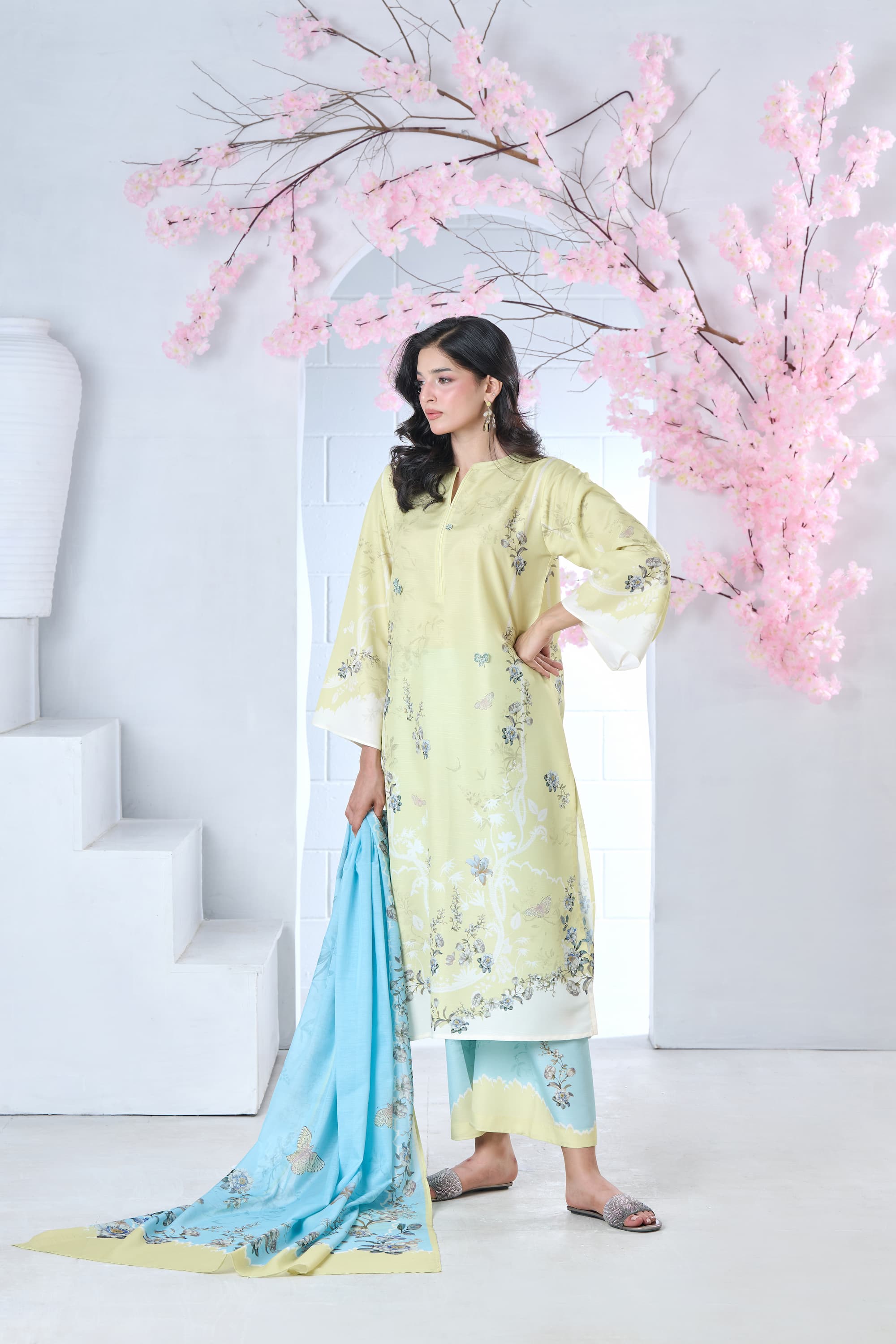 Butter Bloom 2-Piece