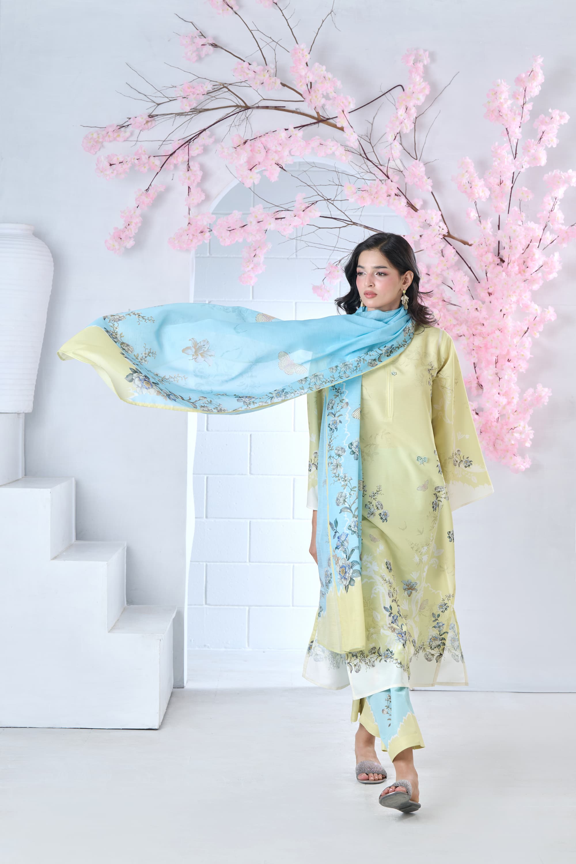 Butter Bloom 2-Piece