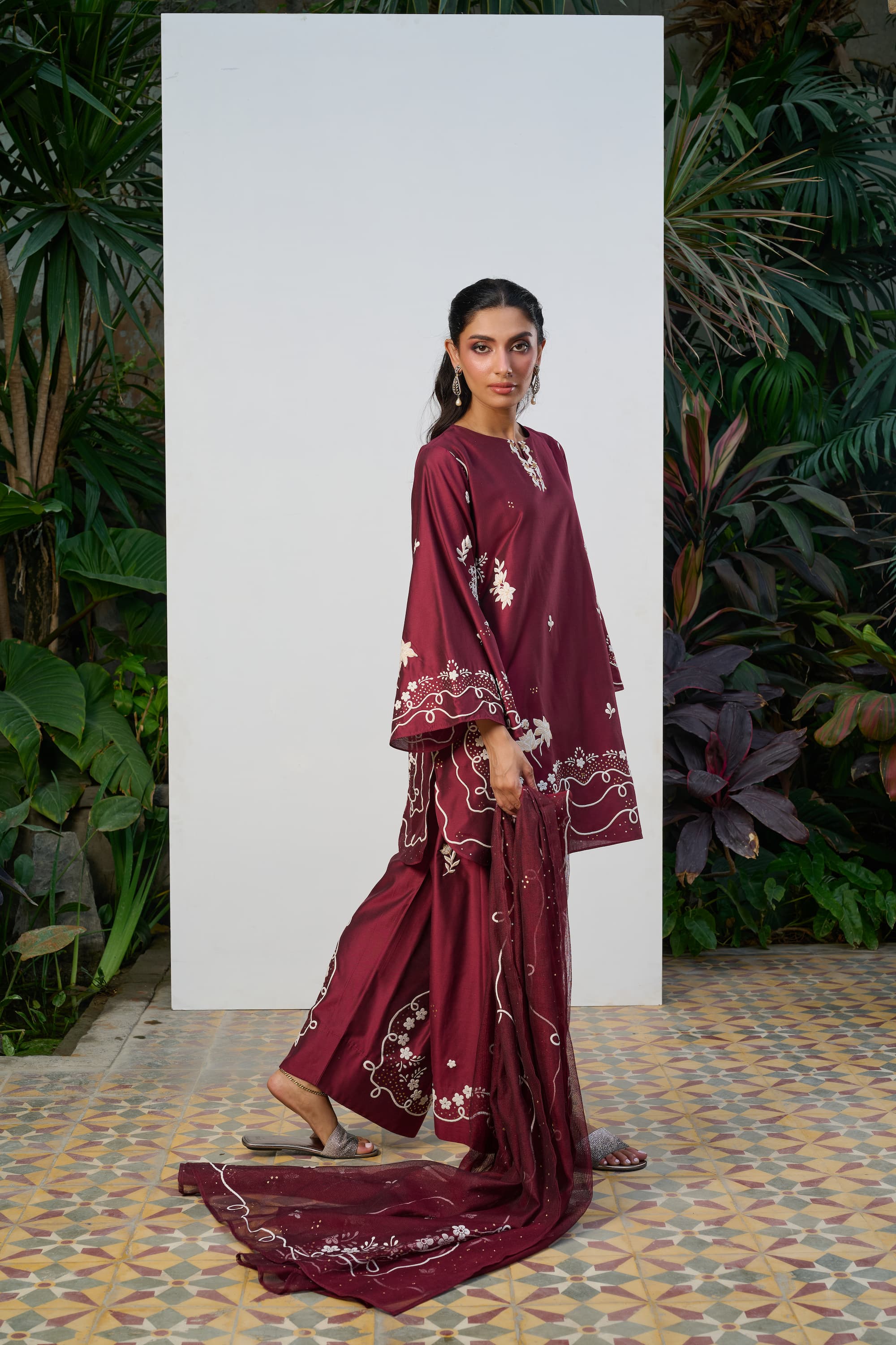 Gulaab Dupatta