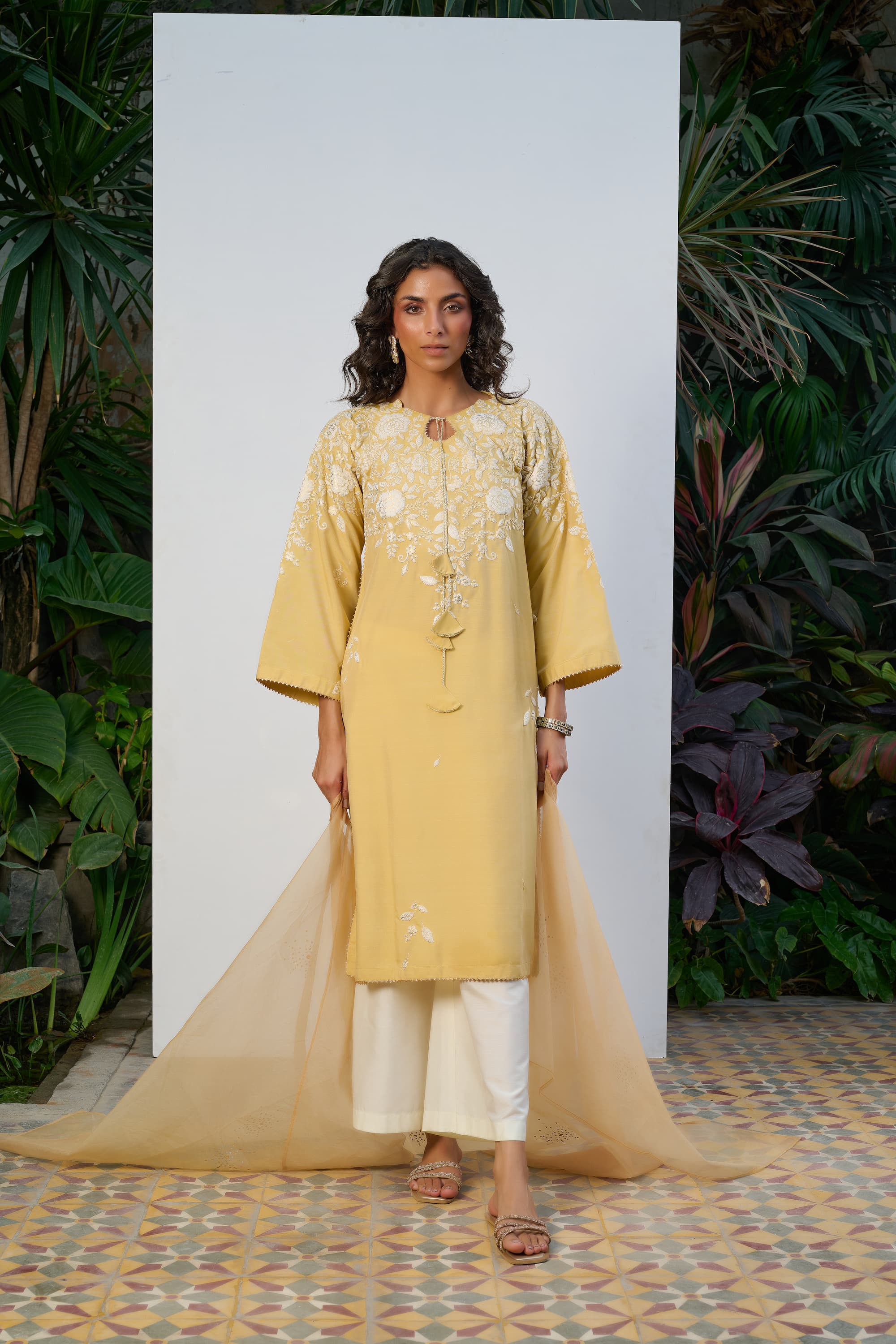 Zafraan Dupatta