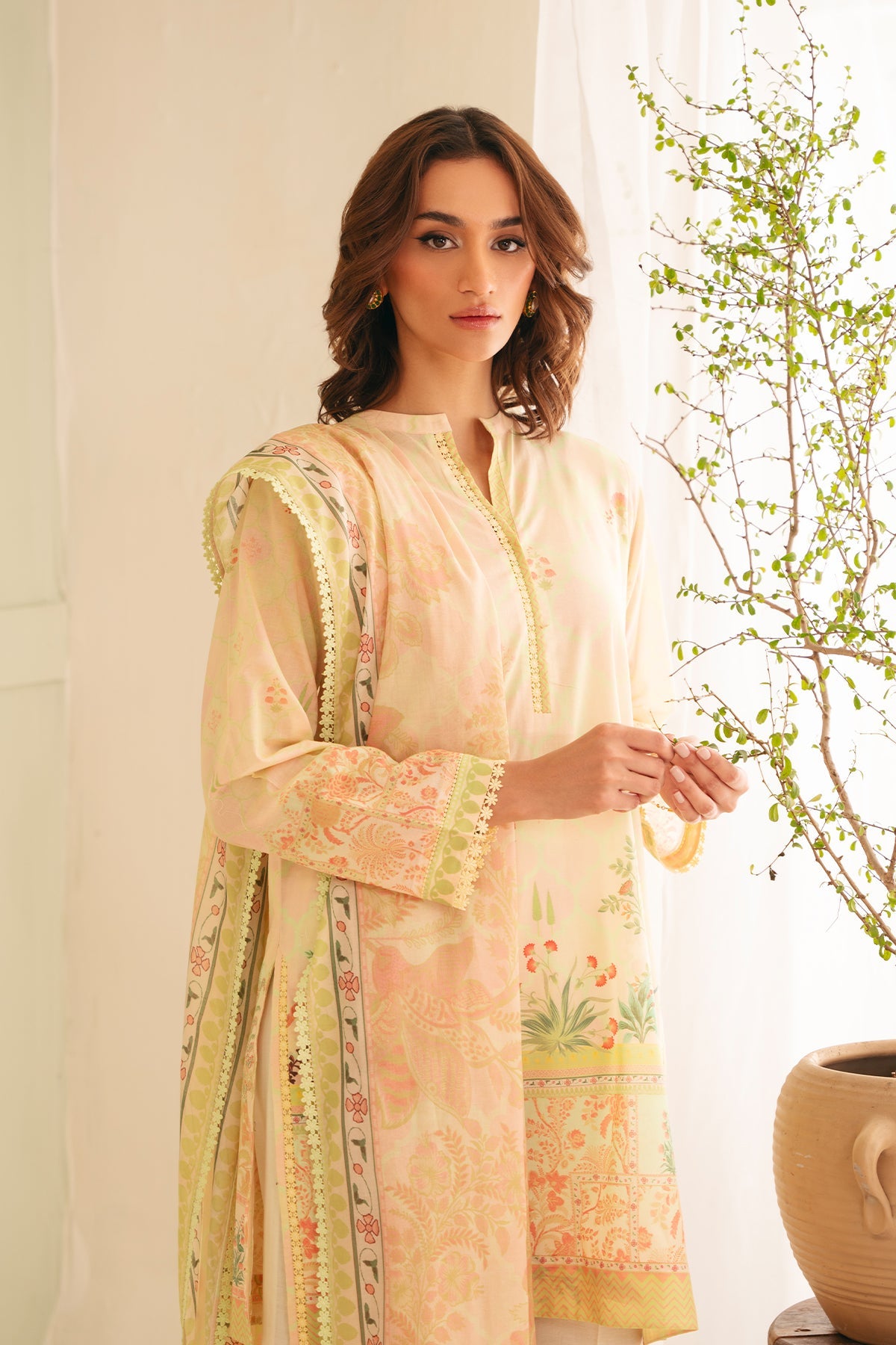 https://cdn.shopify.com/s/files/1/0704/5916/2937/files/CopyofDSC02211_fae5ab13-d725-42e6-9854-6602426203c6.jpg?v=1752139897