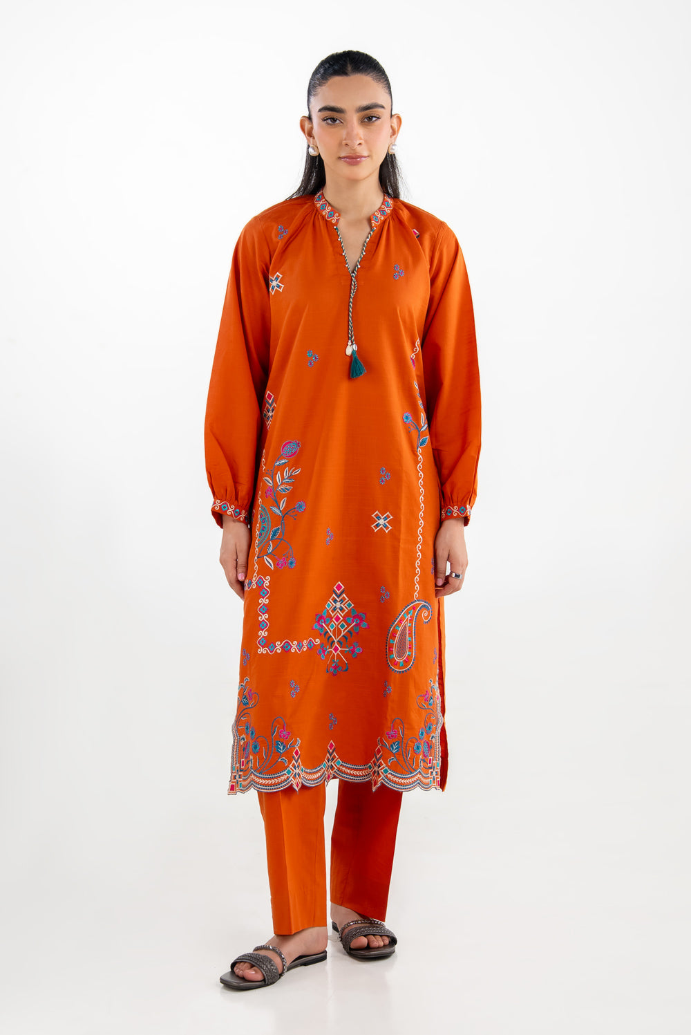 gul-ahmed-pool-43994137