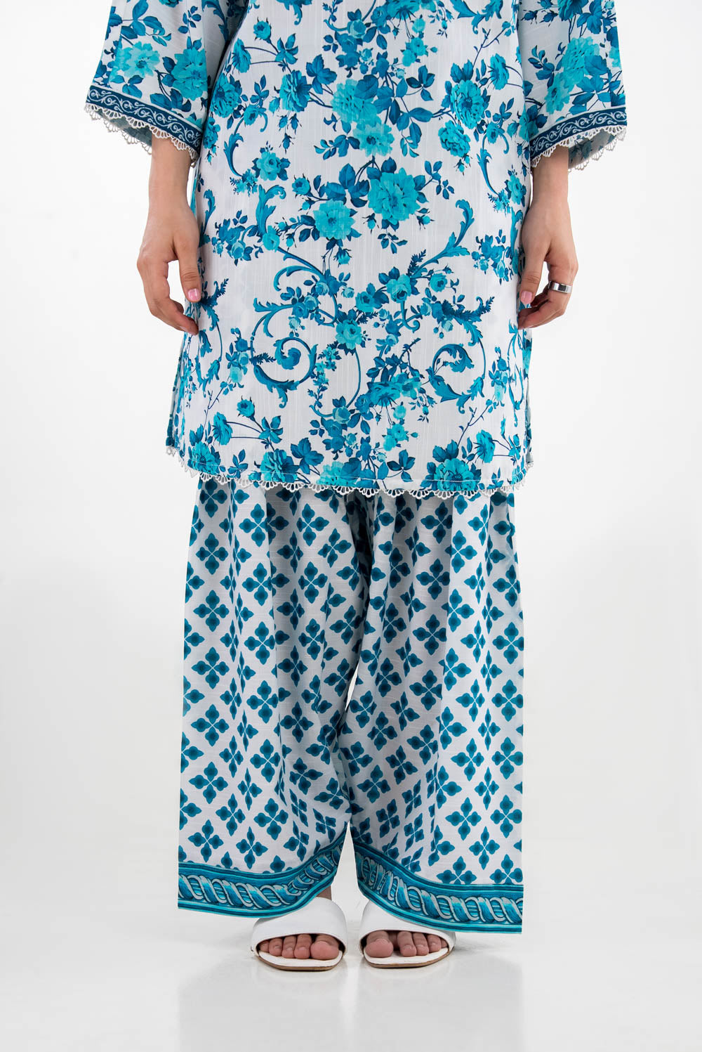 https://cdn.shopify.com/s/files/1/0706/3253/8159/files/CottonViscoseSlubPrintedCo-OrdSetIPST-77161_bottom.jpg?v=1773828134