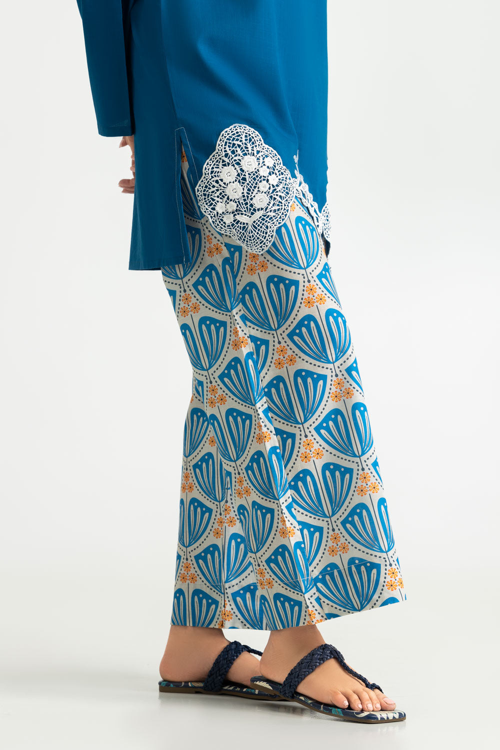 Cross Hatch Dyed Shirt With Printed Trouser