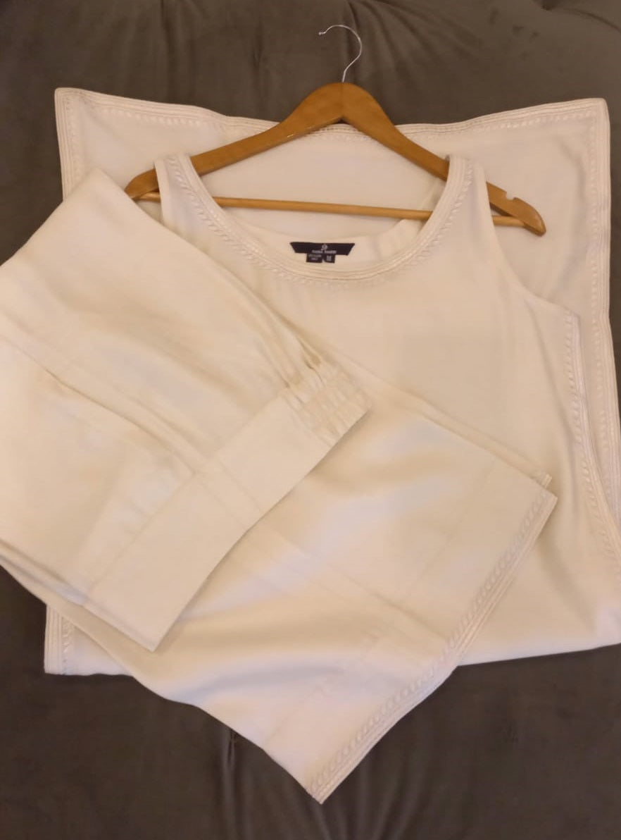 Cutwork Jacket Inner and Pants Off White with sleeves