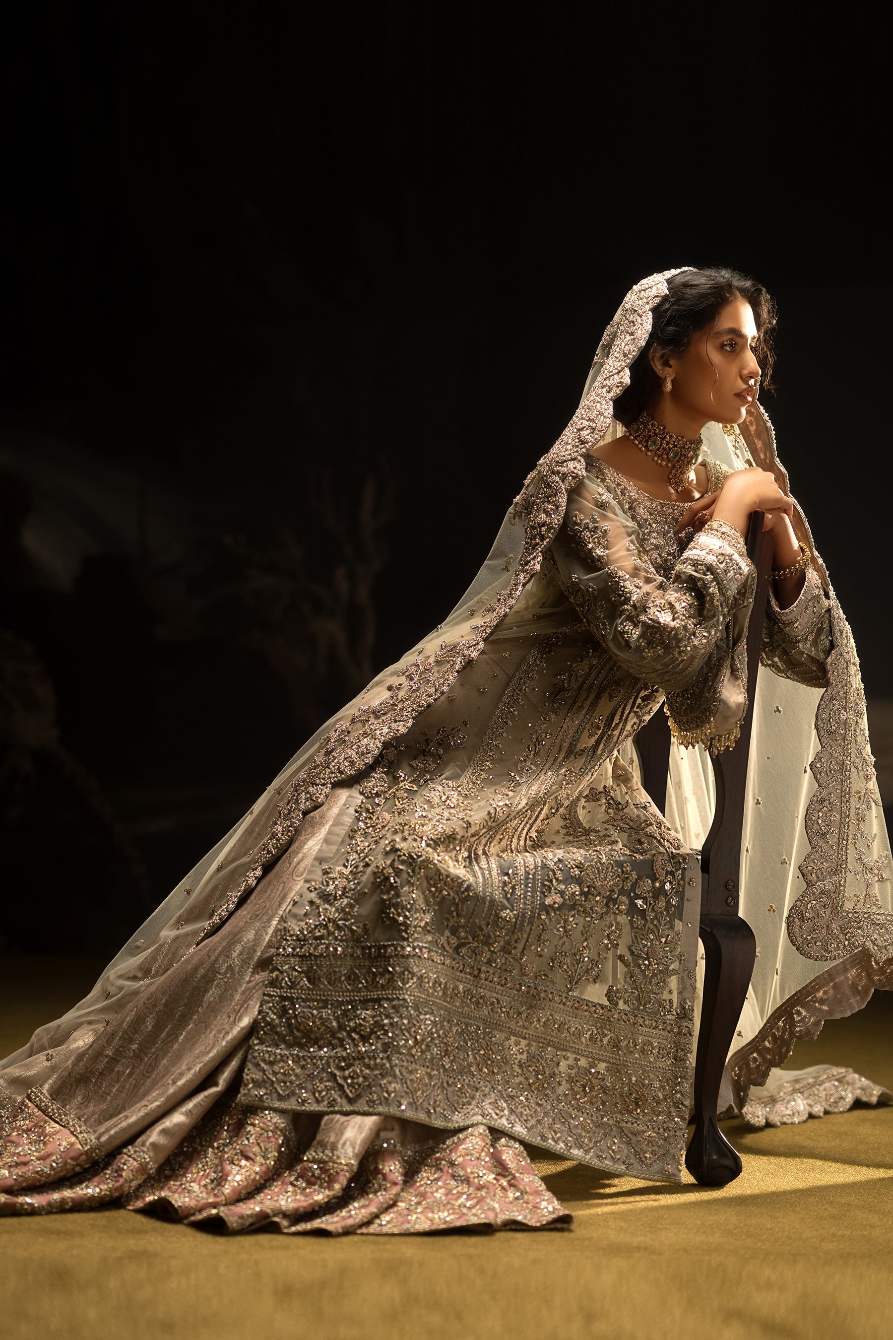 Mughlai Raani Coral and Ivory Set (D-02)