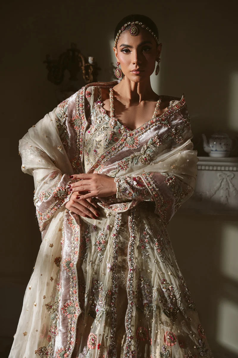 The Ivory Muse (D-02)