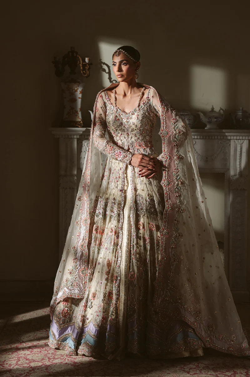 The Ivory Muse (D-02)