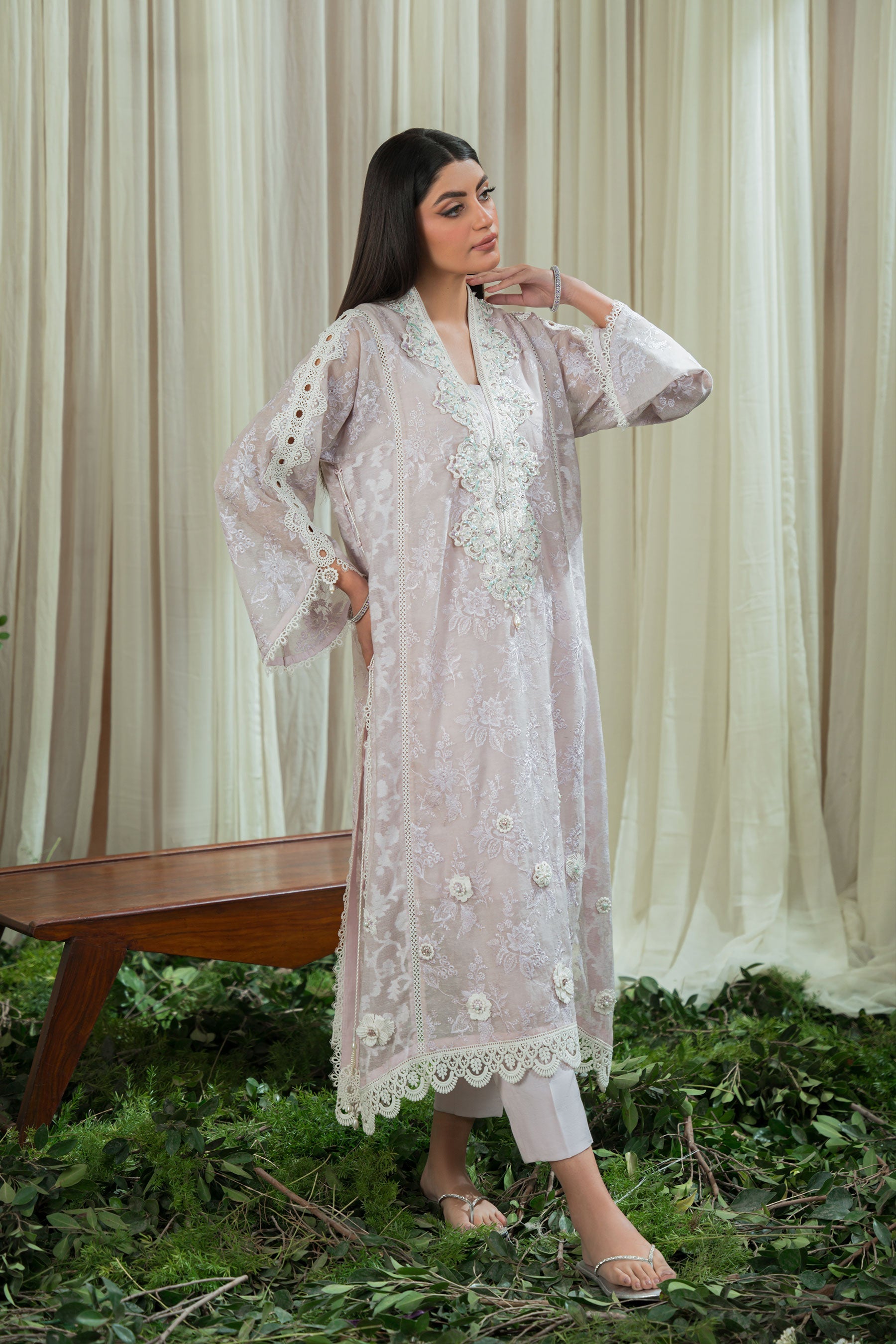 Lilac and Lace Charm (D-07)