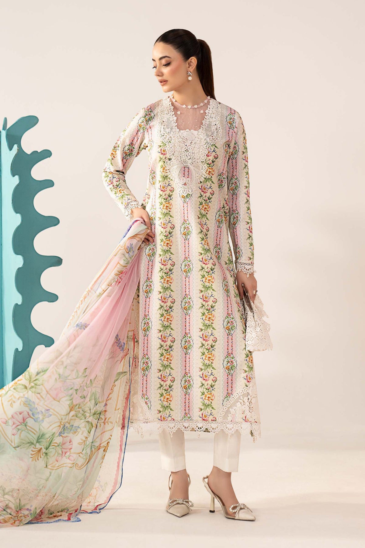 3 Piece Embroidered Lawn Suit - MS3010A-SML-00A
