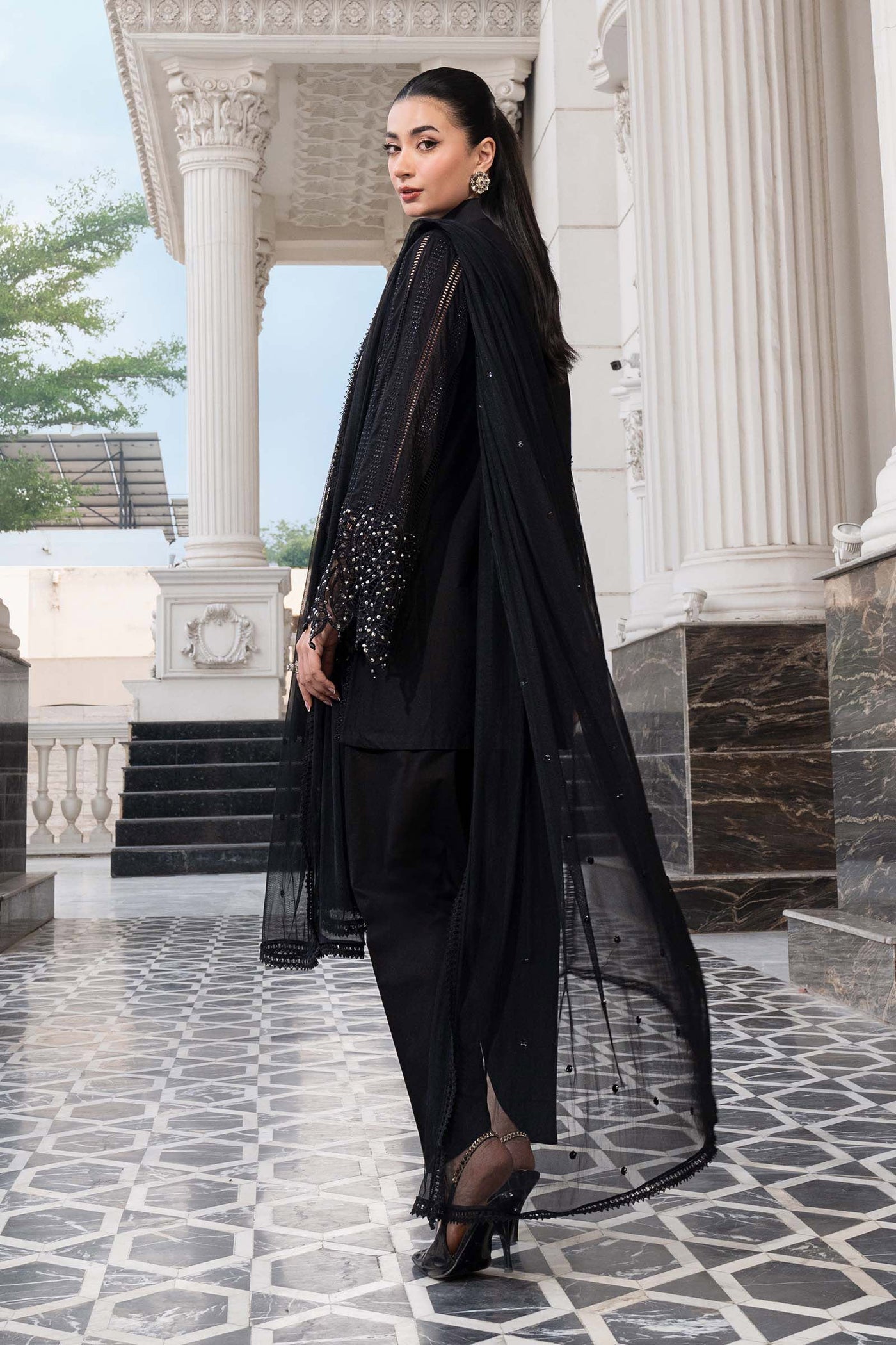 3 Piece Embroidered Lawn Suit