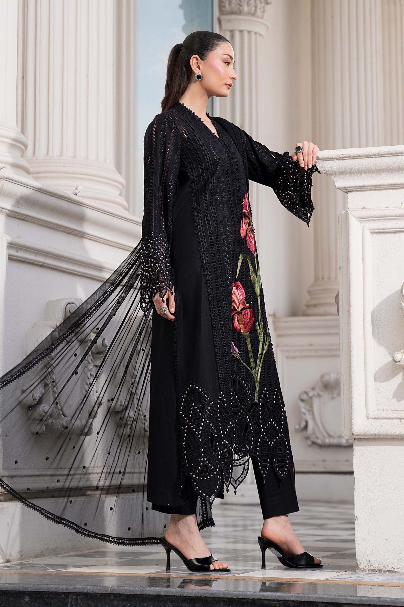 3 Piece Embroidered Lawn Suit
